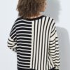 Πουλόβερ oversized με ριγέ σχέδιο