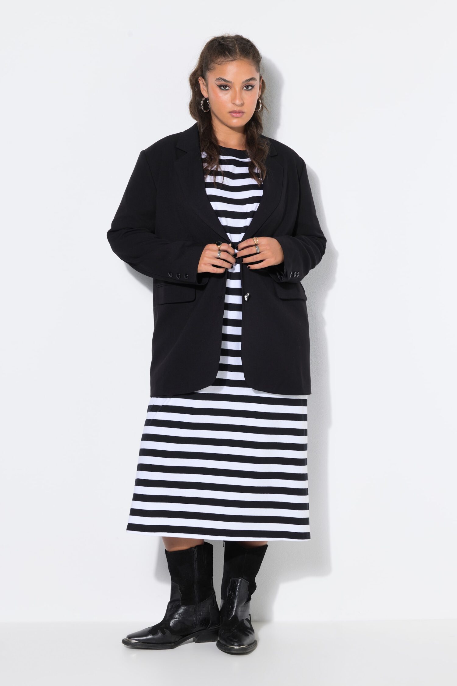 Σακάκι oversized με κουμπιά σε σχήμα καρδιάς