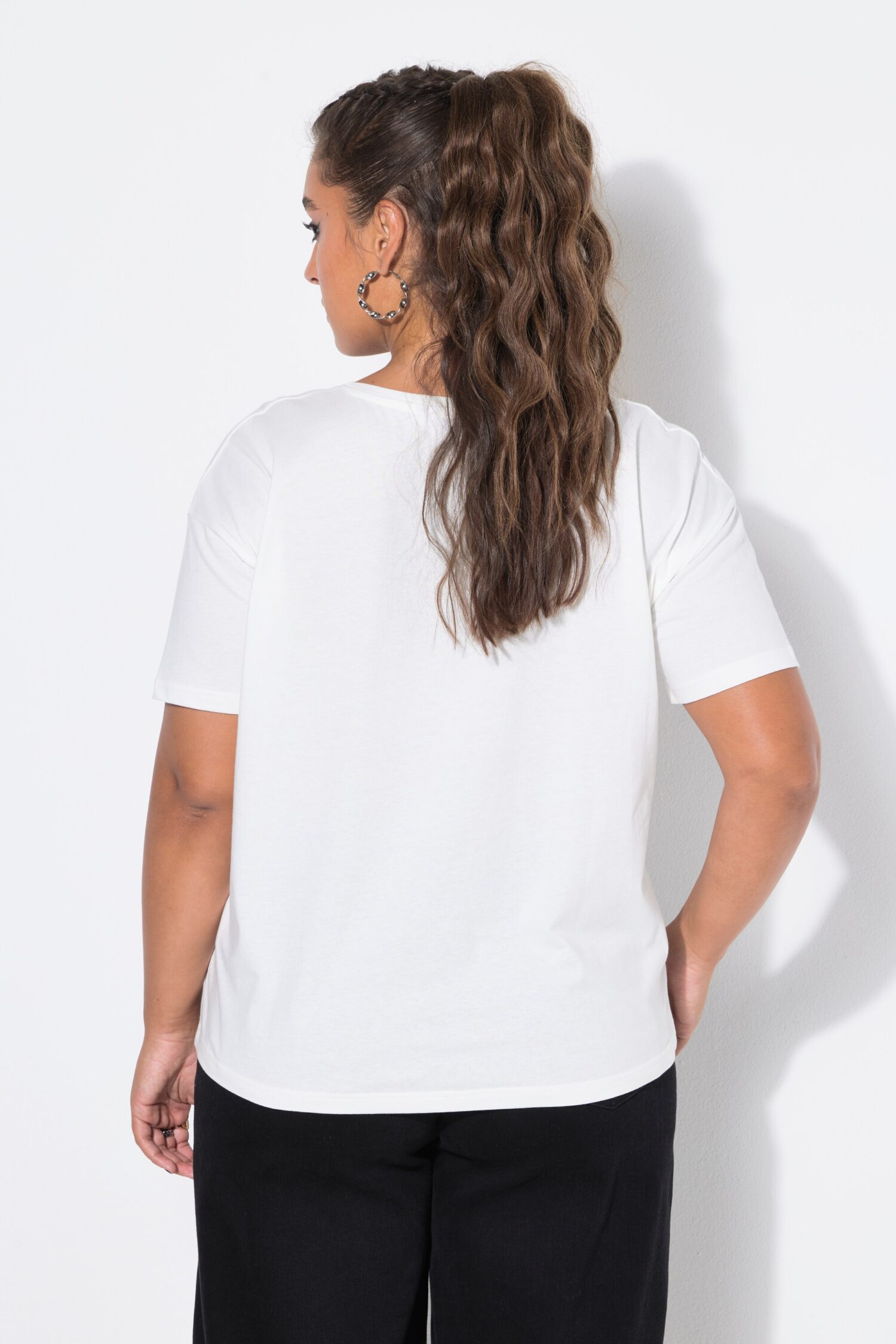 T-shirt με φλοράλ τύπωμα και κοντά μανίκια