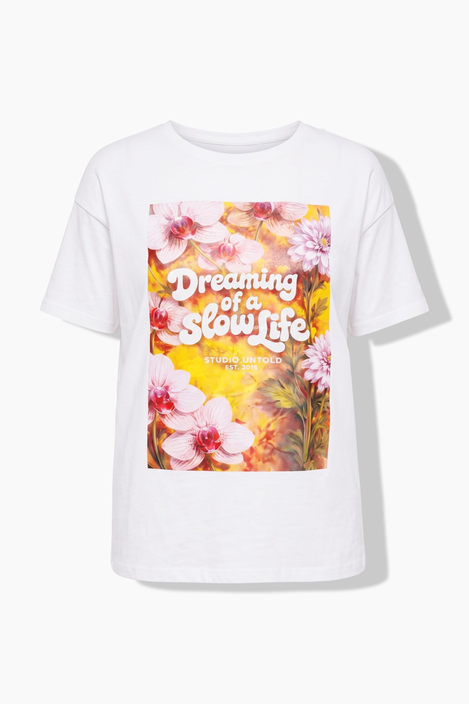 T-shirt με φλοράλ τύπωμα και κοντά μανίκια