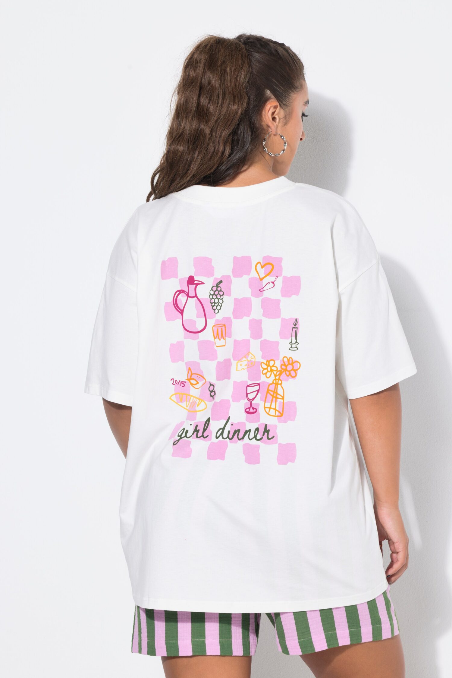 T-shirt με τύπωμα Girl Dinner