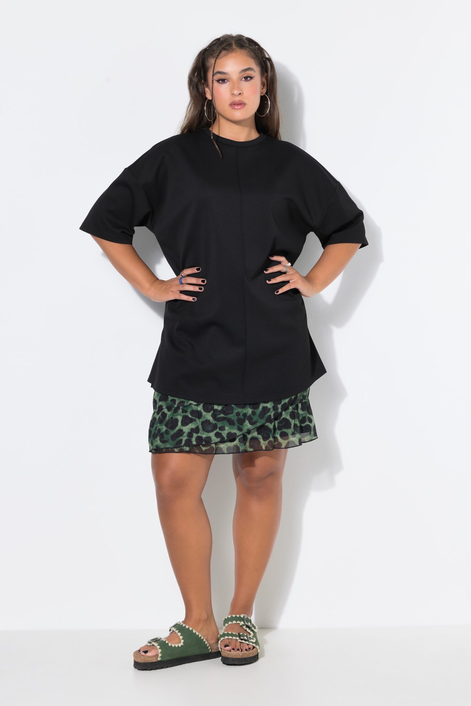 T-shirt oversized, από απαλό scuba ζέρσεϊ ύφασμα