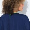T-shirt oversized με πολύχρωμο τύπωμα, στρογγυλή λαιμόκοψη και κοντά μανίκια