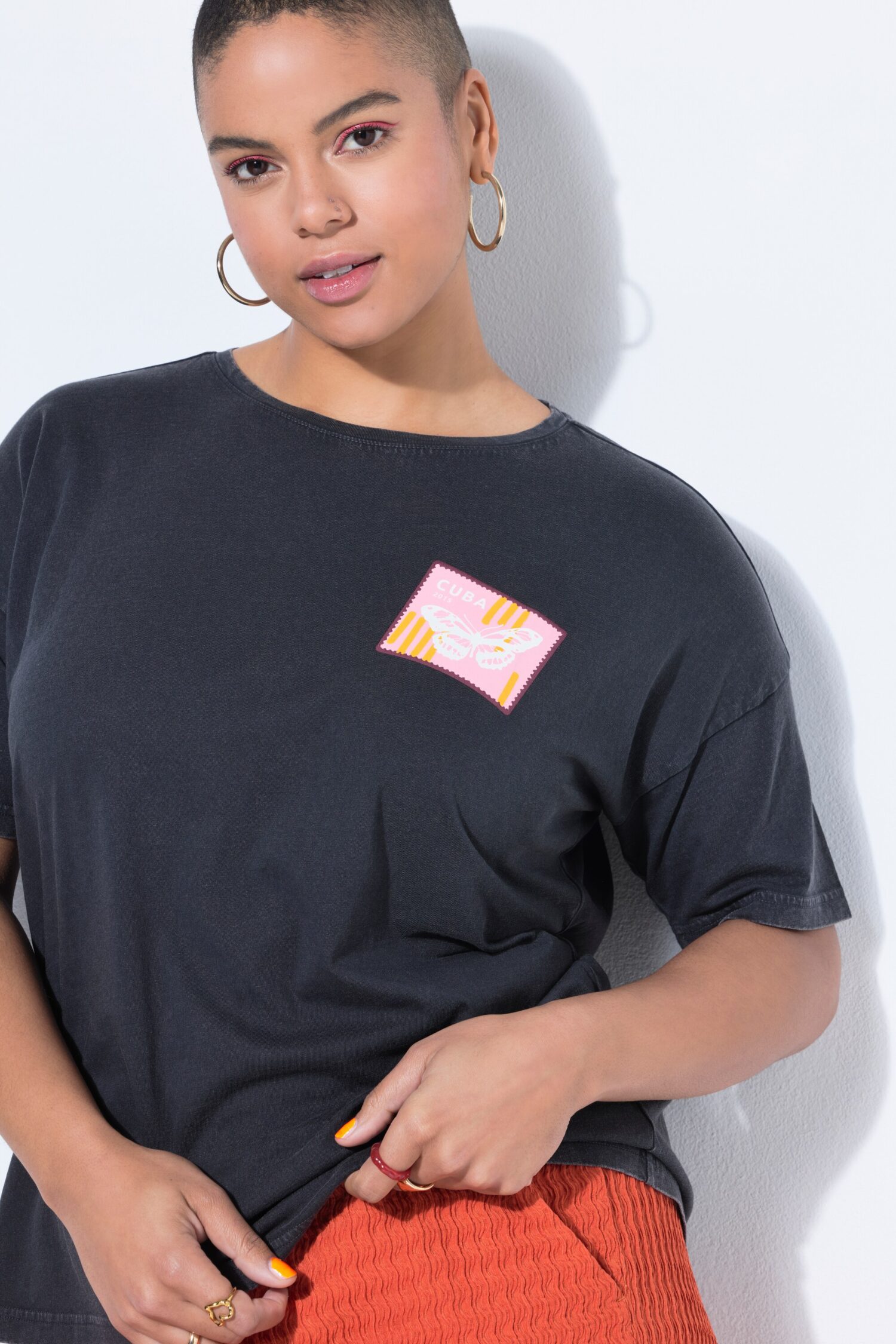 T-shirt oversized με τύπωμα και washed effect