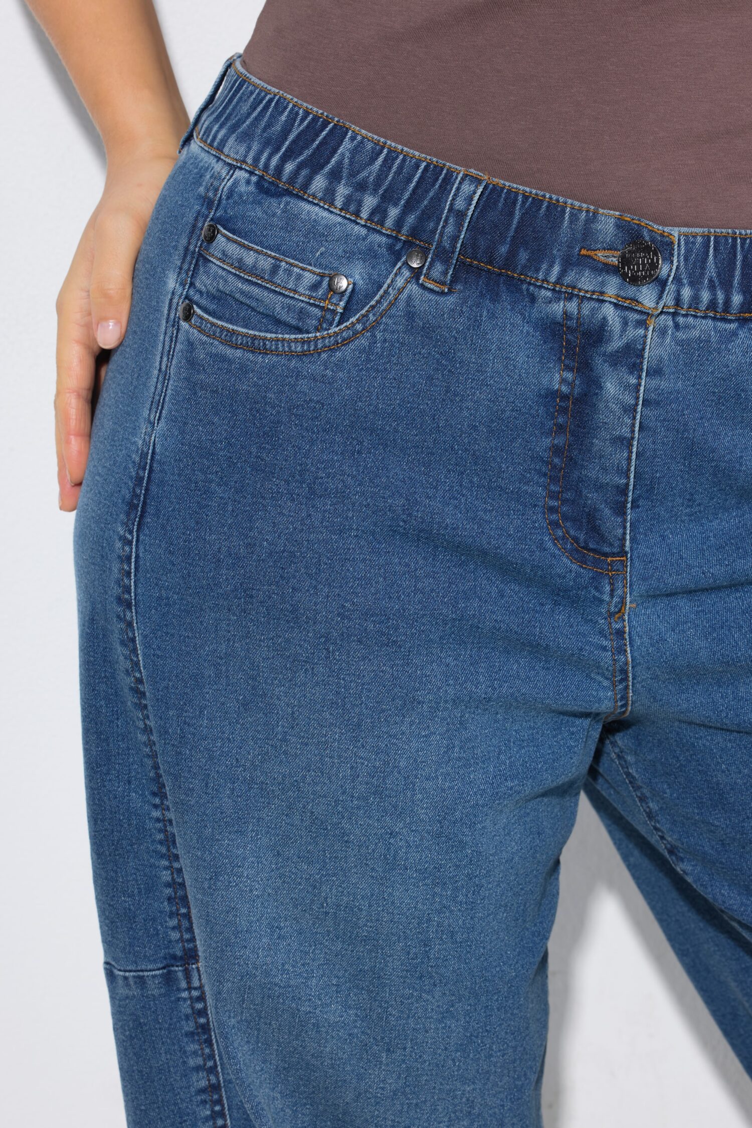 Τζιν παντελόνι barrel fit, από ελαστικό denim ύφασμα