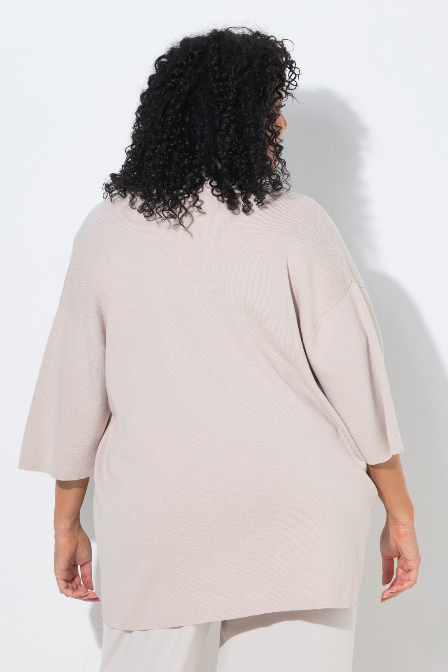 Ζακέτα ελαφρώς oversized, από απαλή, λεπτή πλέξη