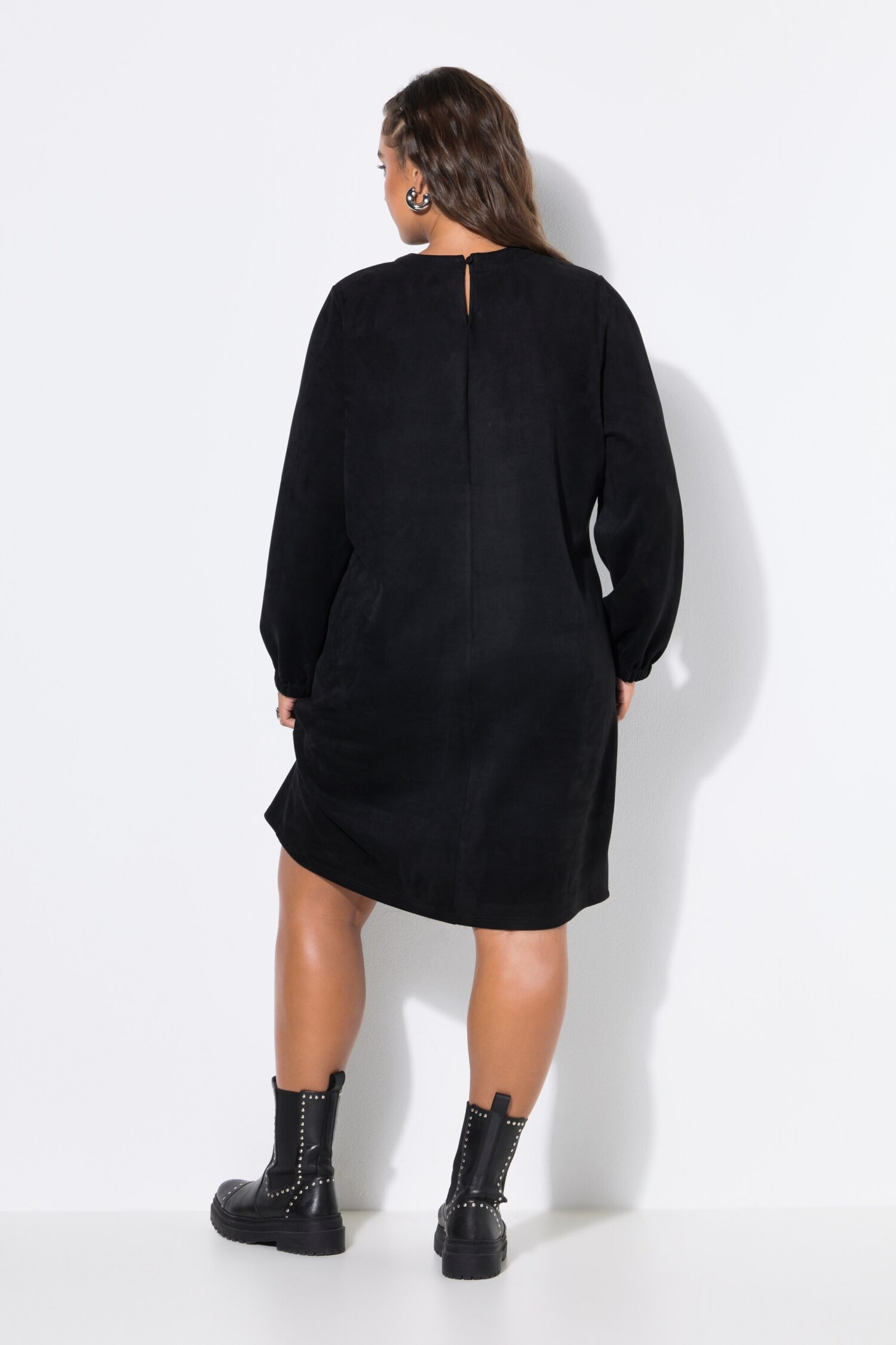 Φόρεμα oversized σε σουέτ look με μανίκια balloon