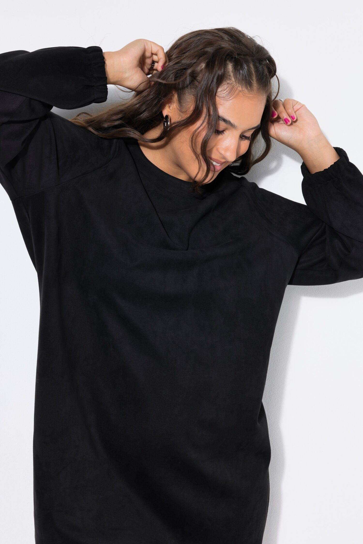 Φόρεμα oversized σε σουέτ look με μανίκια balloon