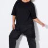 Μπλούζα oversized με ασύμμετρο τελείωμα και δαντέλα