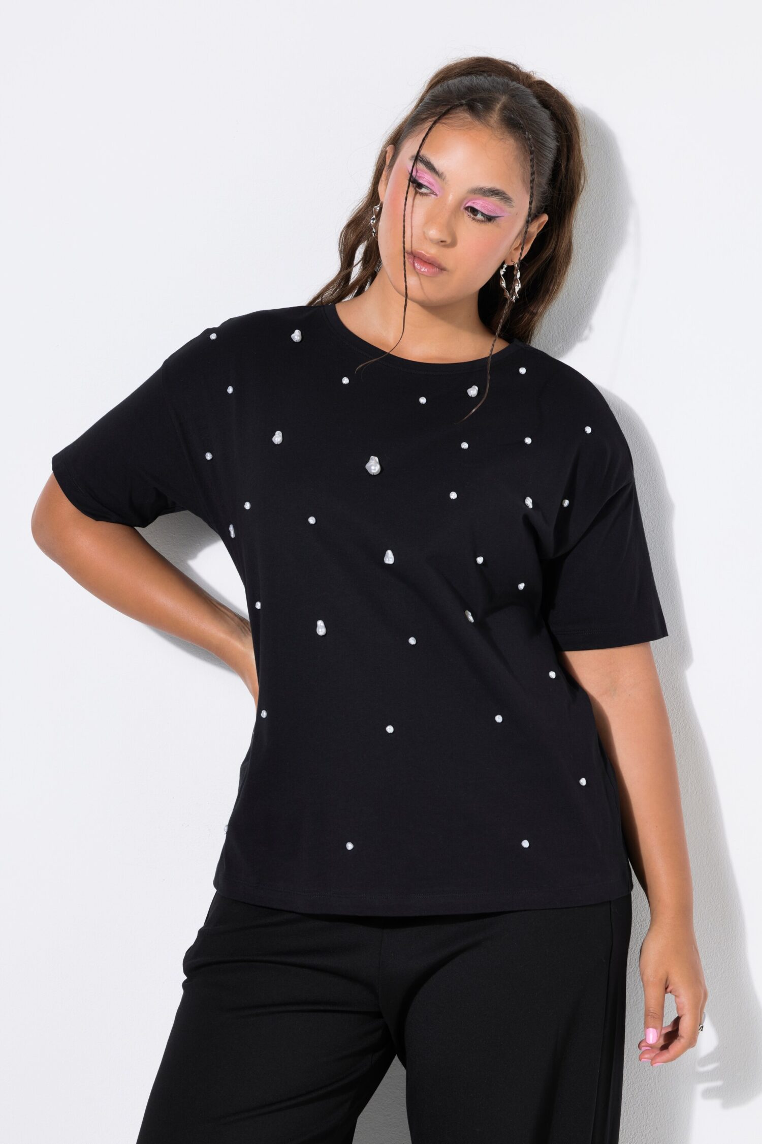 Μπλούζα oversized με διακοσμητικές χάντρες
