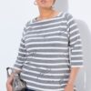 Μπλούζα ριγέ oversized με γράμματα και διακοσμητικά στρας