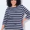 Μπλούζα ριγέ oversized με γράμματα και διακοσμητικά στρας