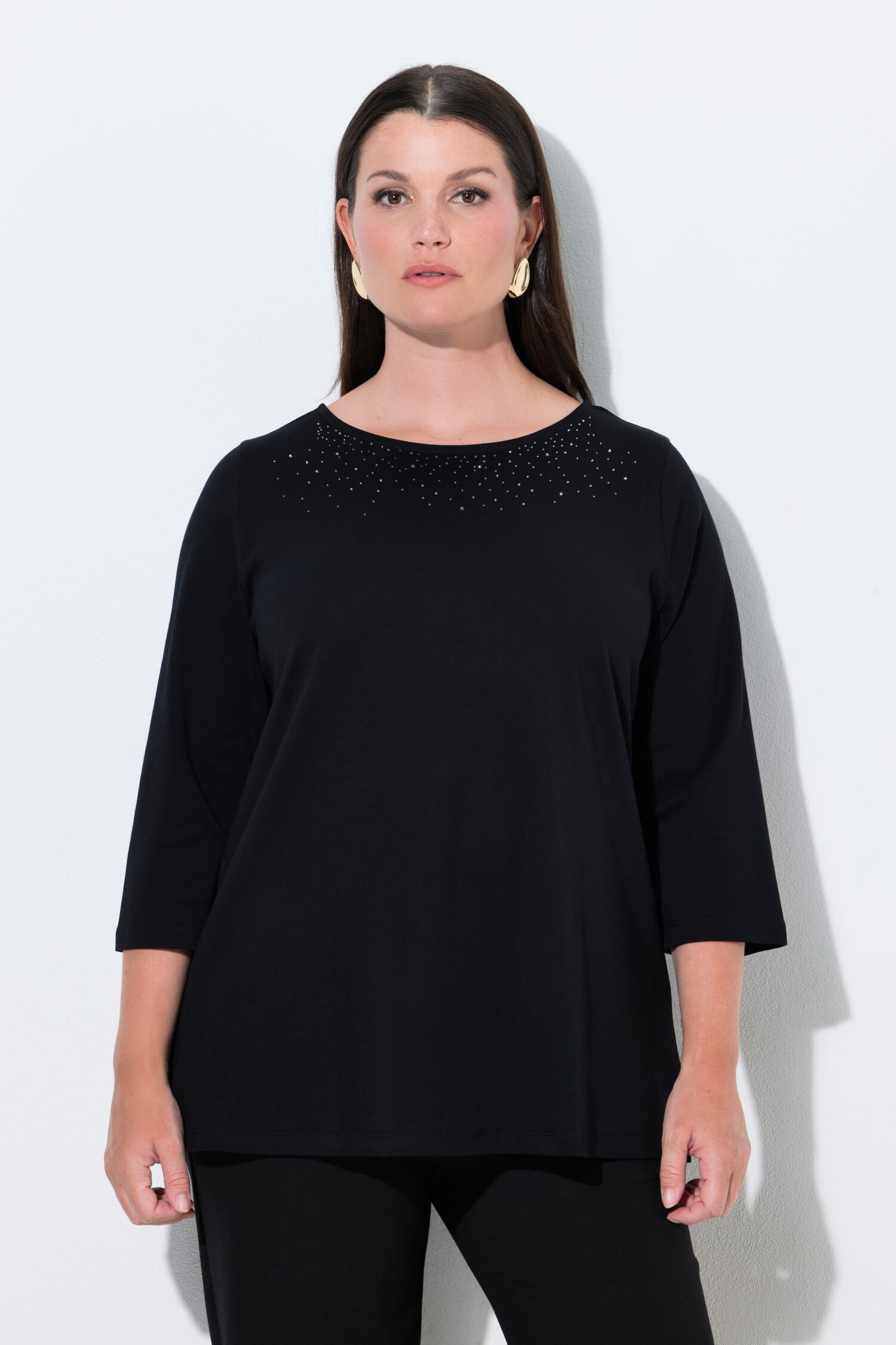 Μπλούζα σε γραμμή Α με στρας στη λαιμόκοψη