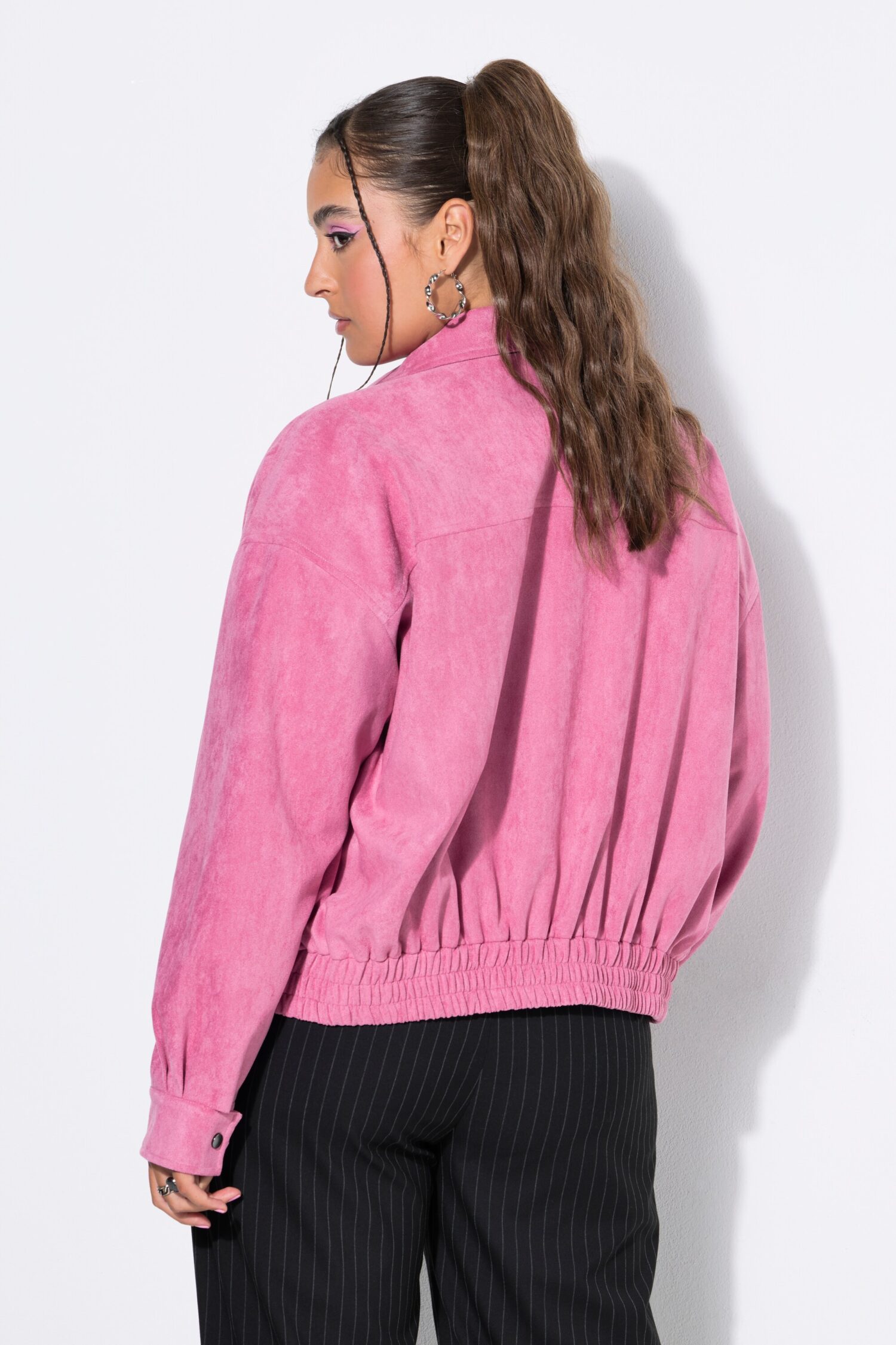 Μπουφάν oversized σε σουέτ look με φερμουάρ