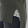 Πουλόβερ oversized με όρθιο γιακά και χαμηλούς ώμους