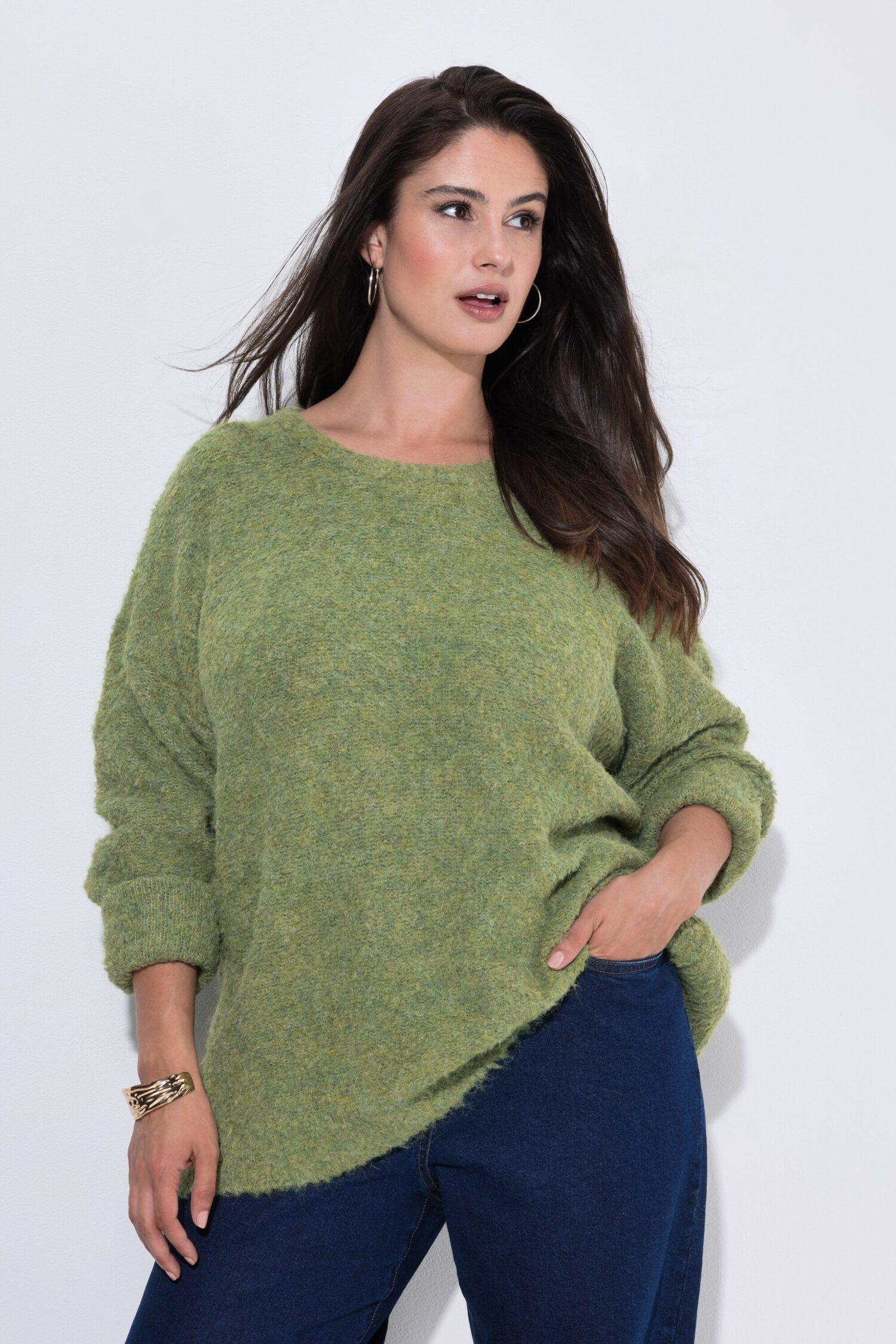 Πουλόβερ oversized με στρογγυλή λαιμόκοψη