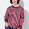 Πουλόβερ oversized ριγέ με καρδιές και στρογγυλή λαιμόκοψη