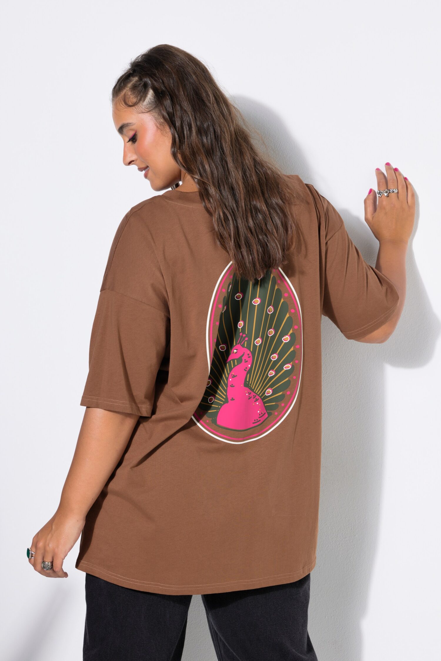 T-shirt με τύπωμα στο στήθος και την πλάτη