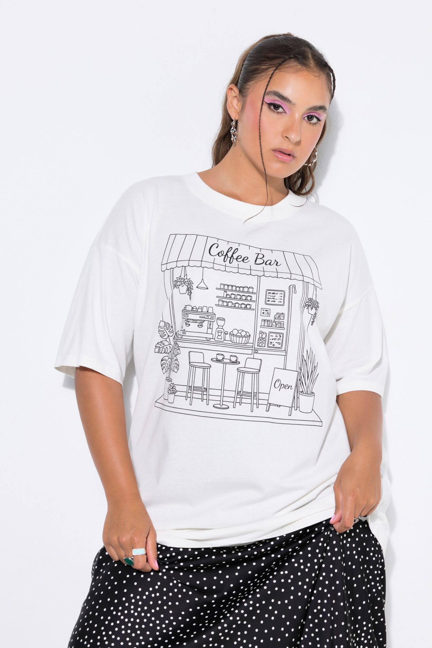T-shirt oversized με σχέδιο coffee bar