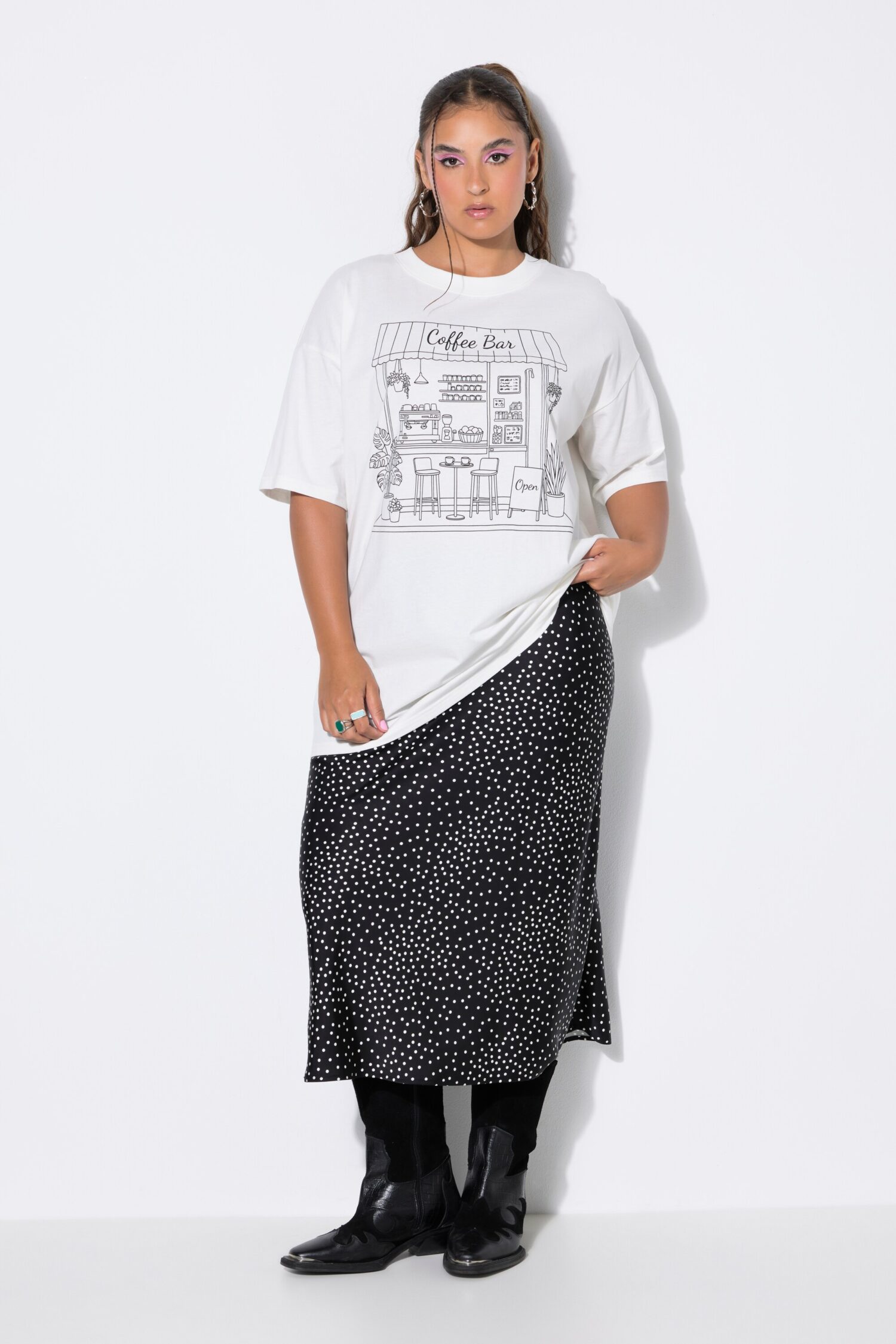 T-shirt oversized με σχέδιο coffee bar