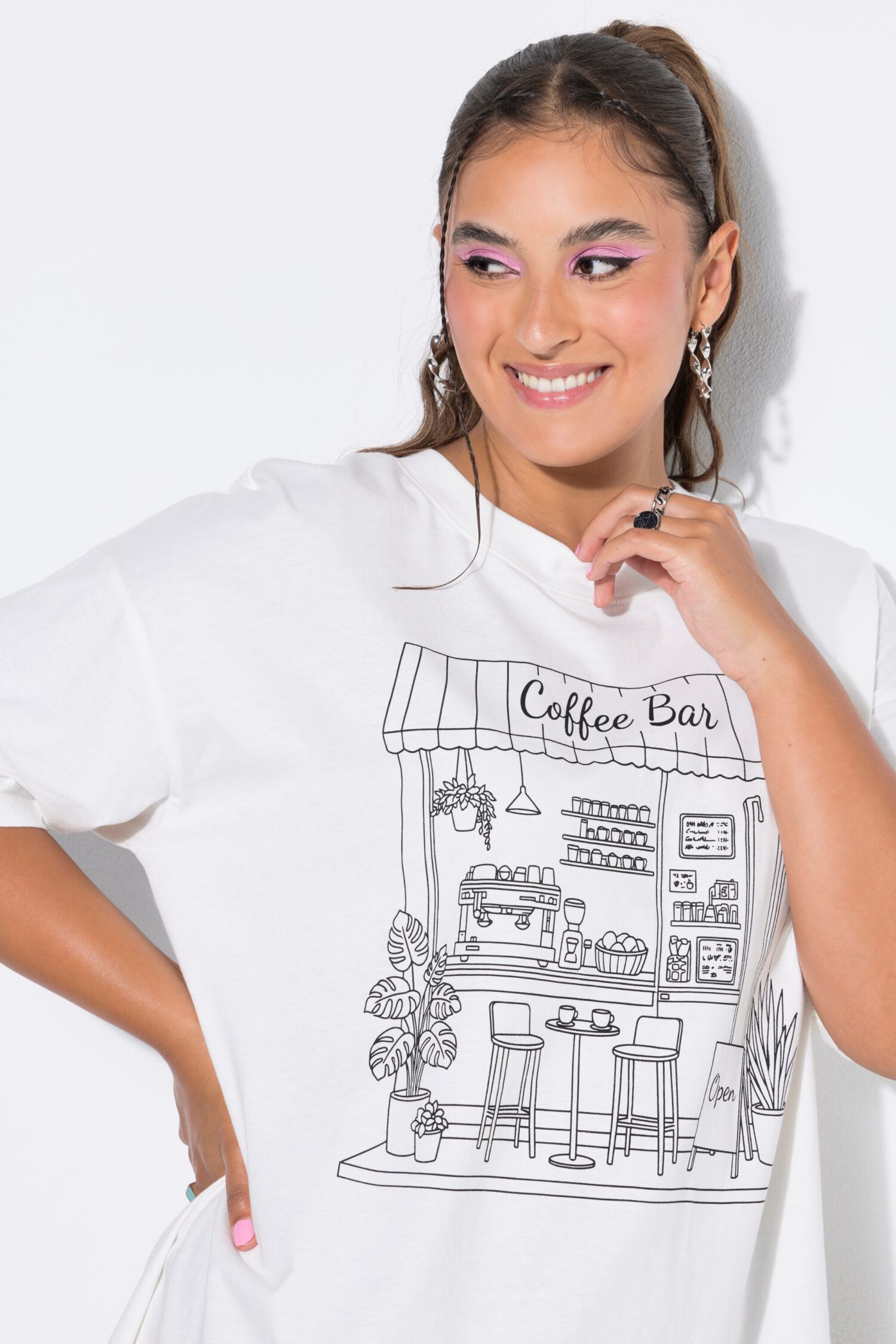 T-shirt oversized με σχέδιο coffee bar