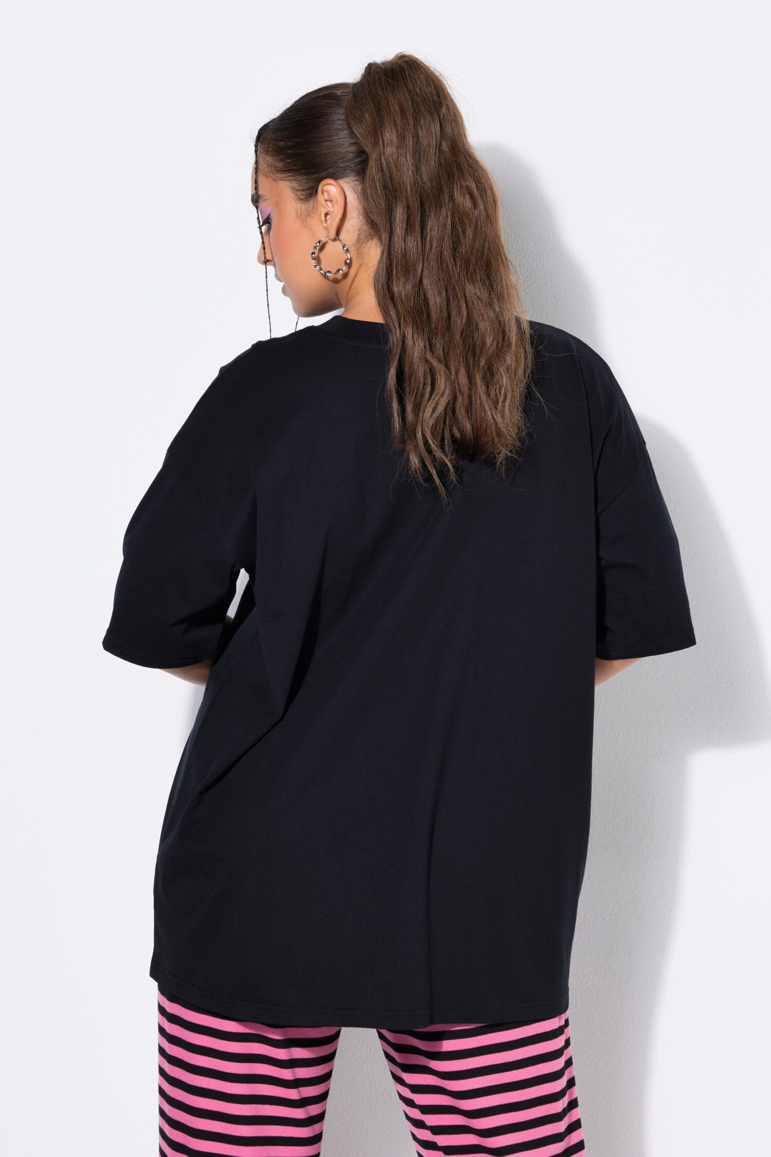 T-shirt oversized με σχέδιο Open Studio