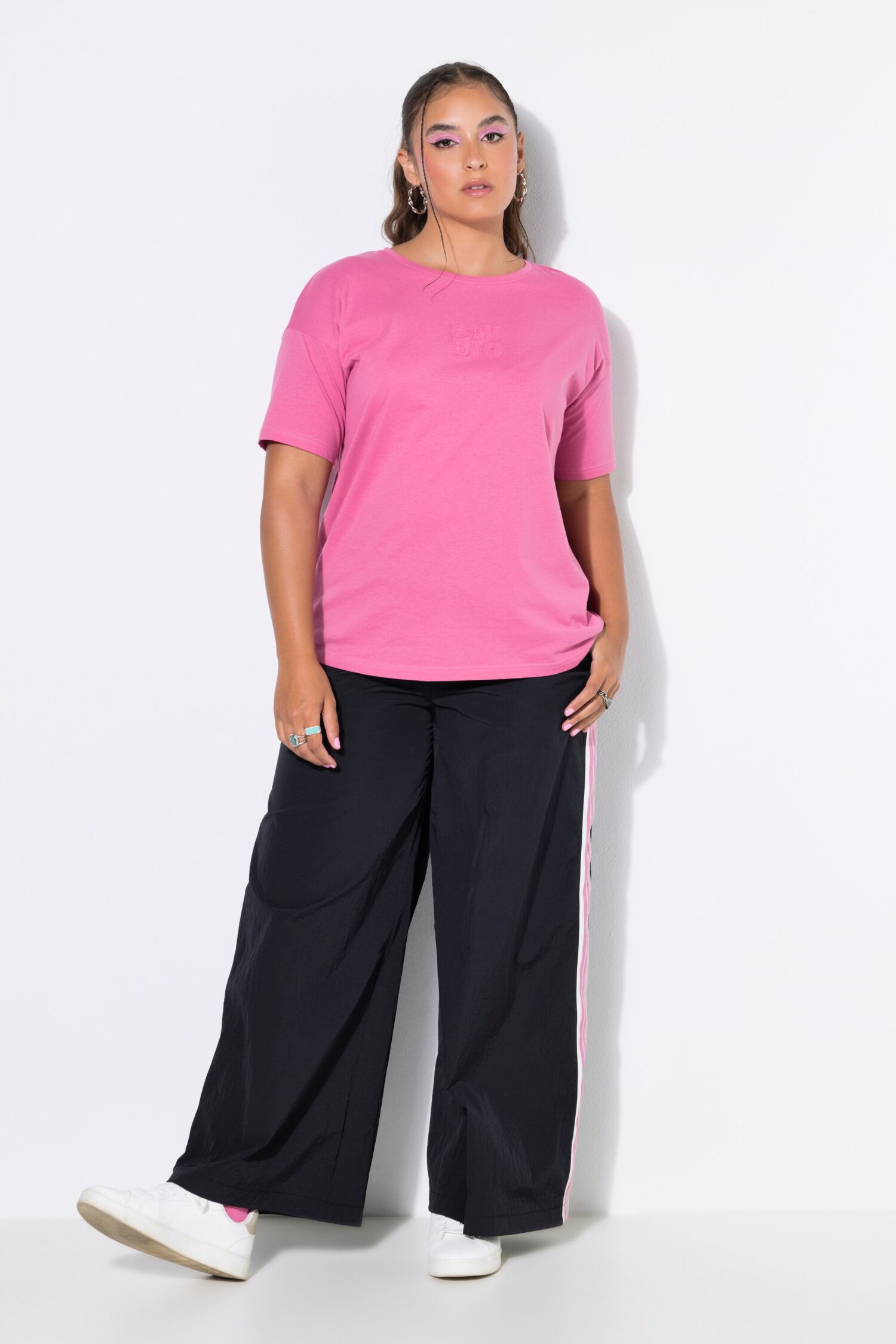T-shirt oversized με στρογγυλή λαιμόκοψη