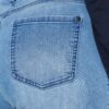 Τζιν παντελόνι Mary με άνετη μέση και φλοράλ κέντημα