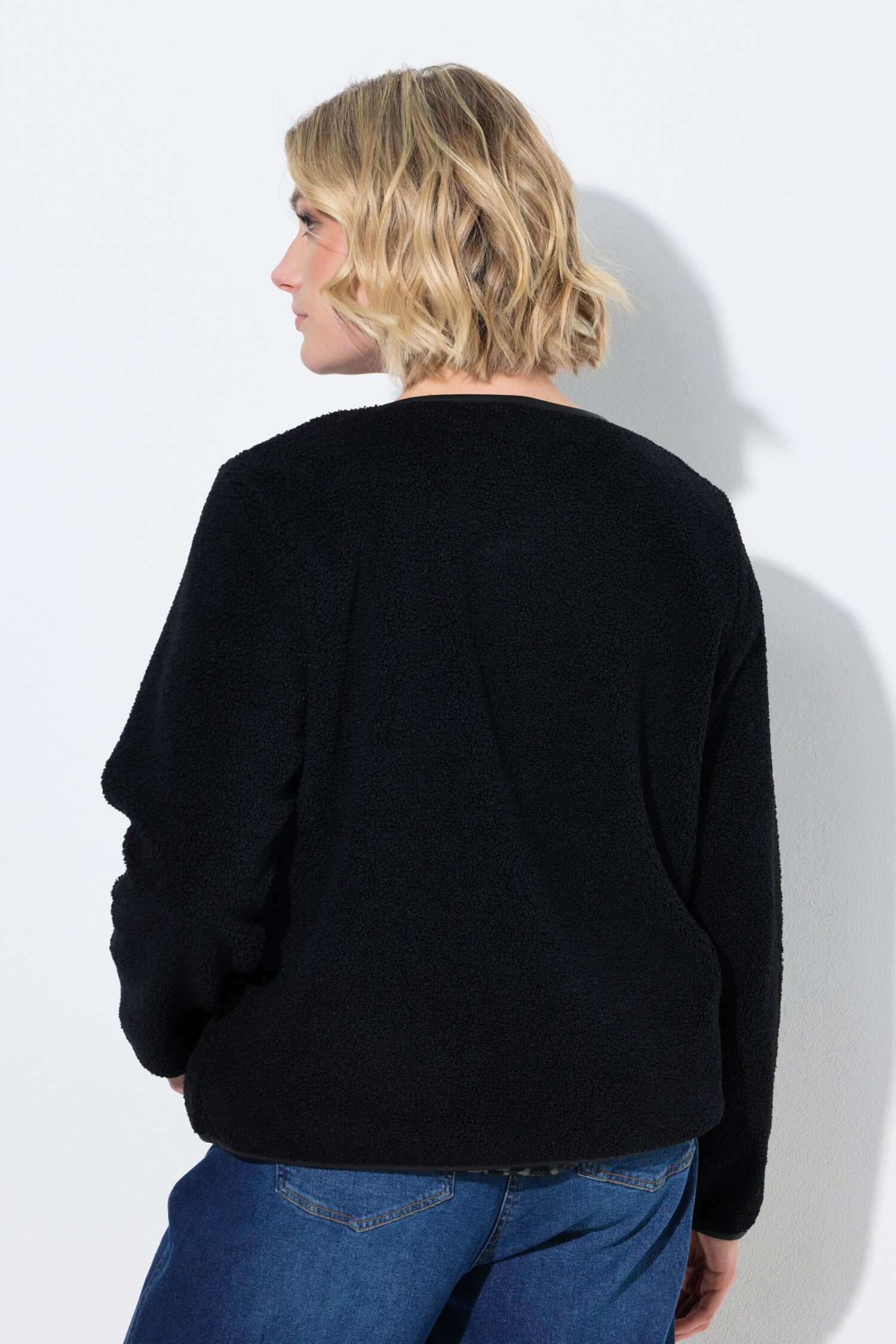 Ζακέτα fleece με φερμουάρ και λεπτομέρειες σε δερμάτινη όψη