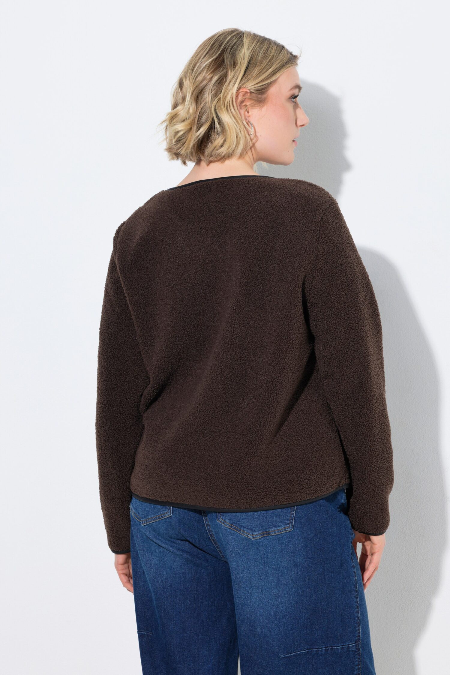 Ζακέτα fleece με φερμουάρ και λεπτομέρειες σε δερμάτινη όψη