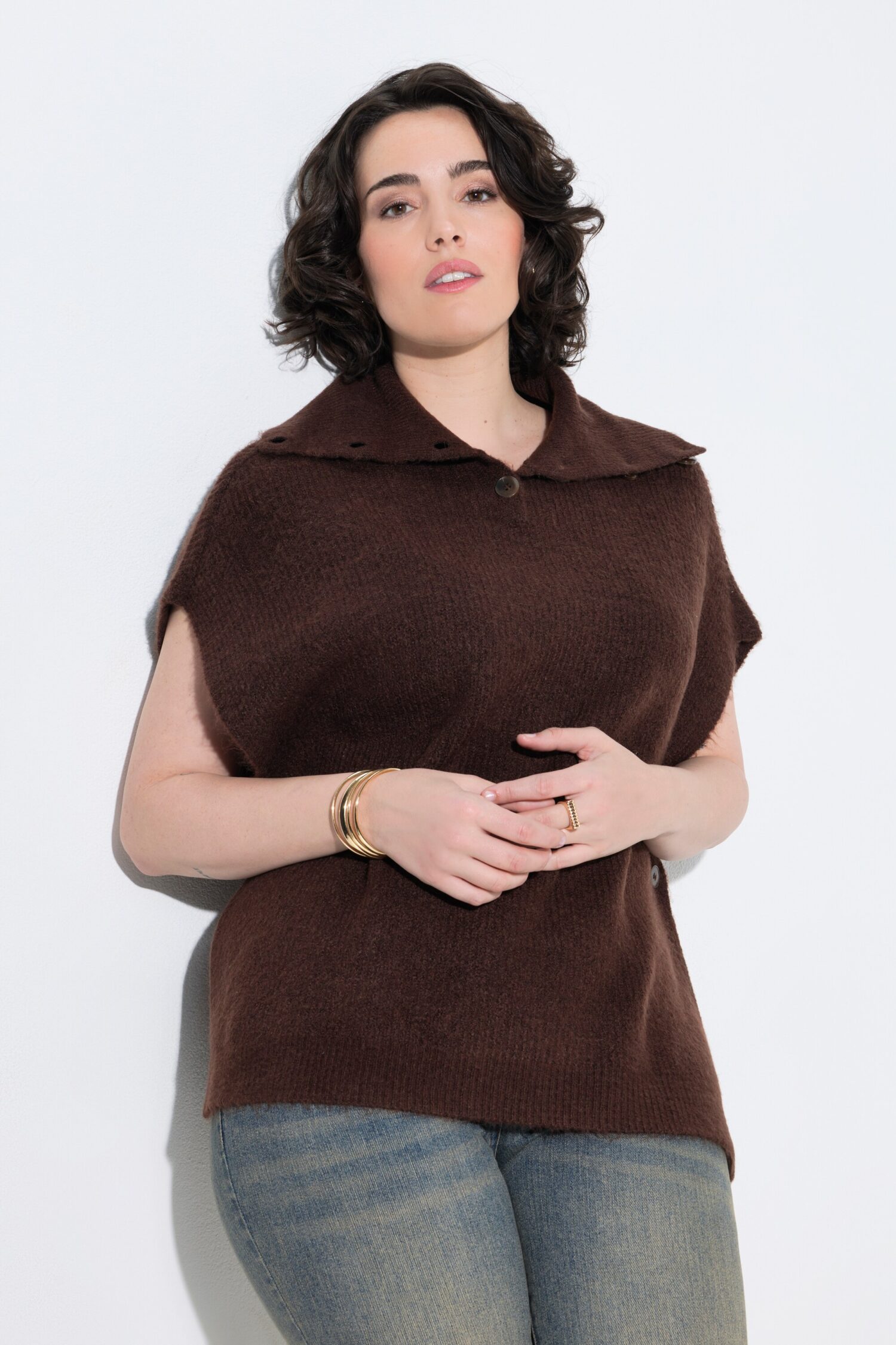 Γιλέκο πλεκτό ελαφρώς oversized με γιακά
