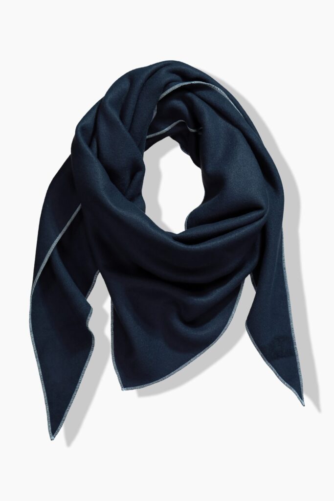 Κασκόλ fleece με τριγωνικό σχήμα