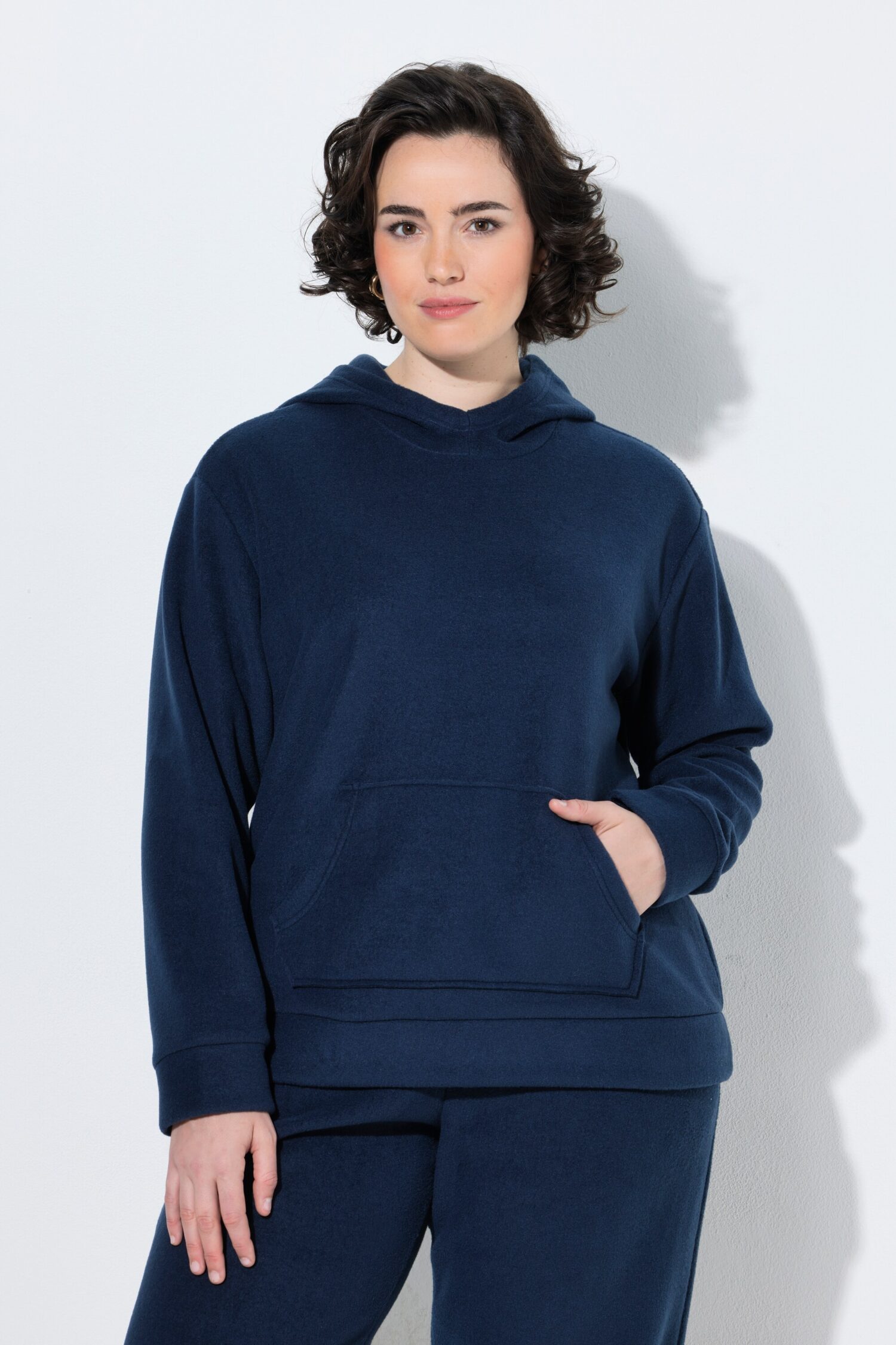 Μπλούζα φούτερ fleece με κουκούλα και τσέπη
