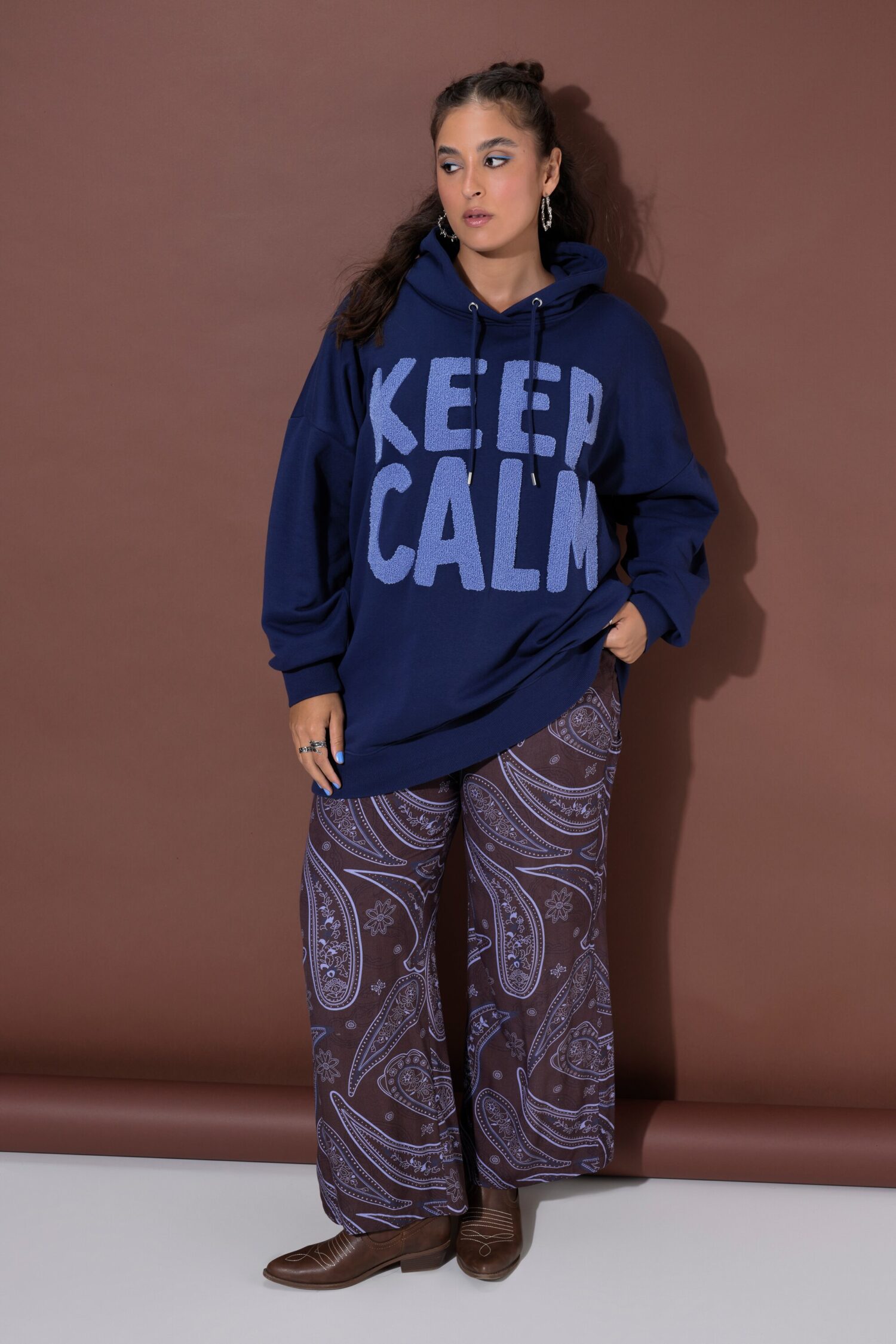 Μπλούζα φούτερ oversized με terry σχέδιο "KEEP CALM"