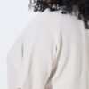 Μπλούζα oversized με γιακά και λαιμόκοψη V με στρας