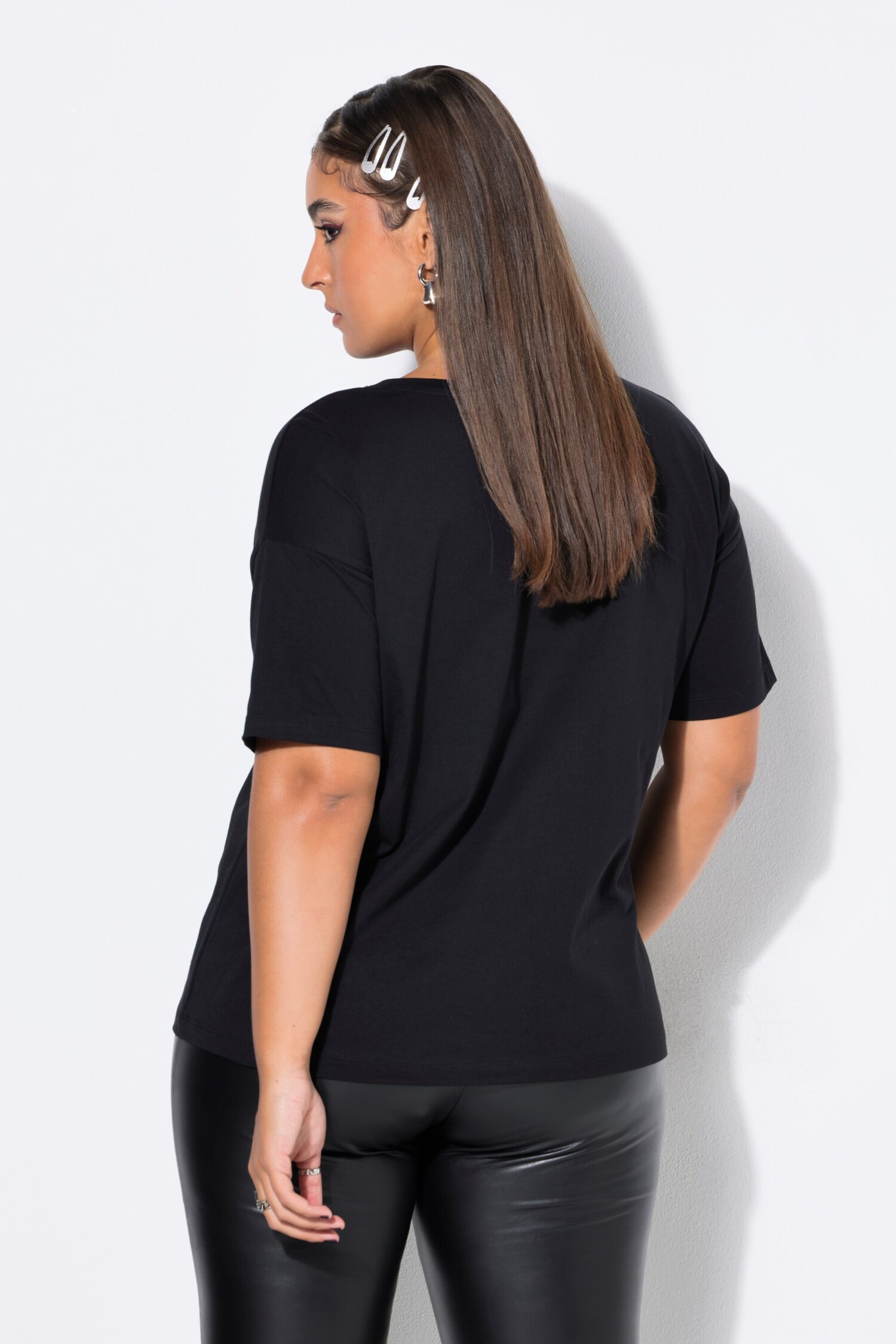 Μπλούζα oversized με σχέδιο από mini στρας