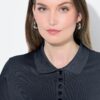 Μπλούζα πόλο basic σε ίσια γραμμή με γιακά και κουμπιά