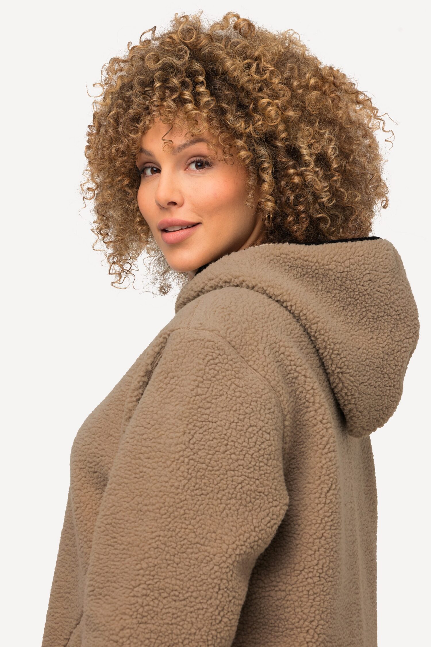 Μπουφάν, από μαλακό teddy fleece με κουκούλα