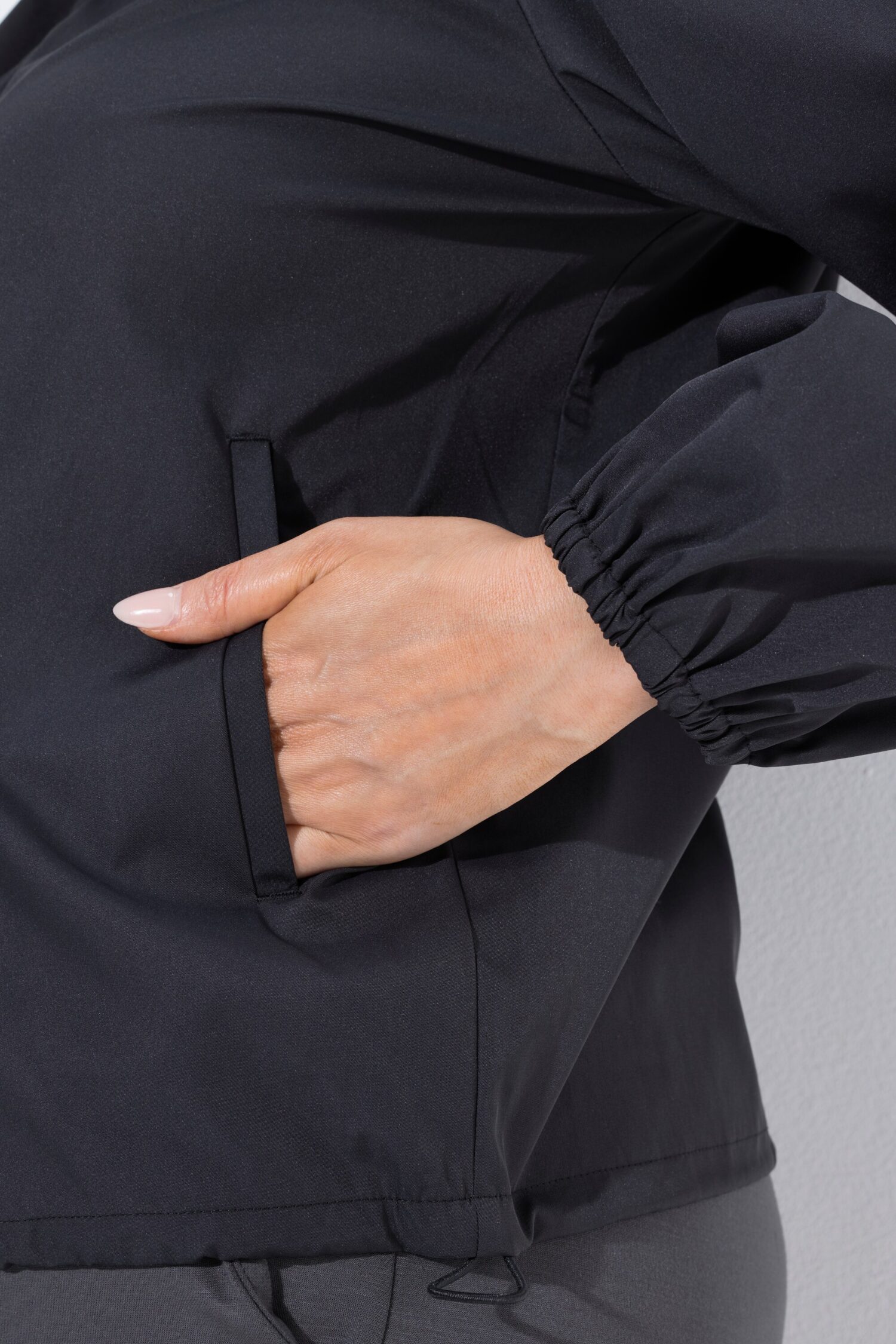 Μπουφάν ελαφρύ oversized με φερμουάρ