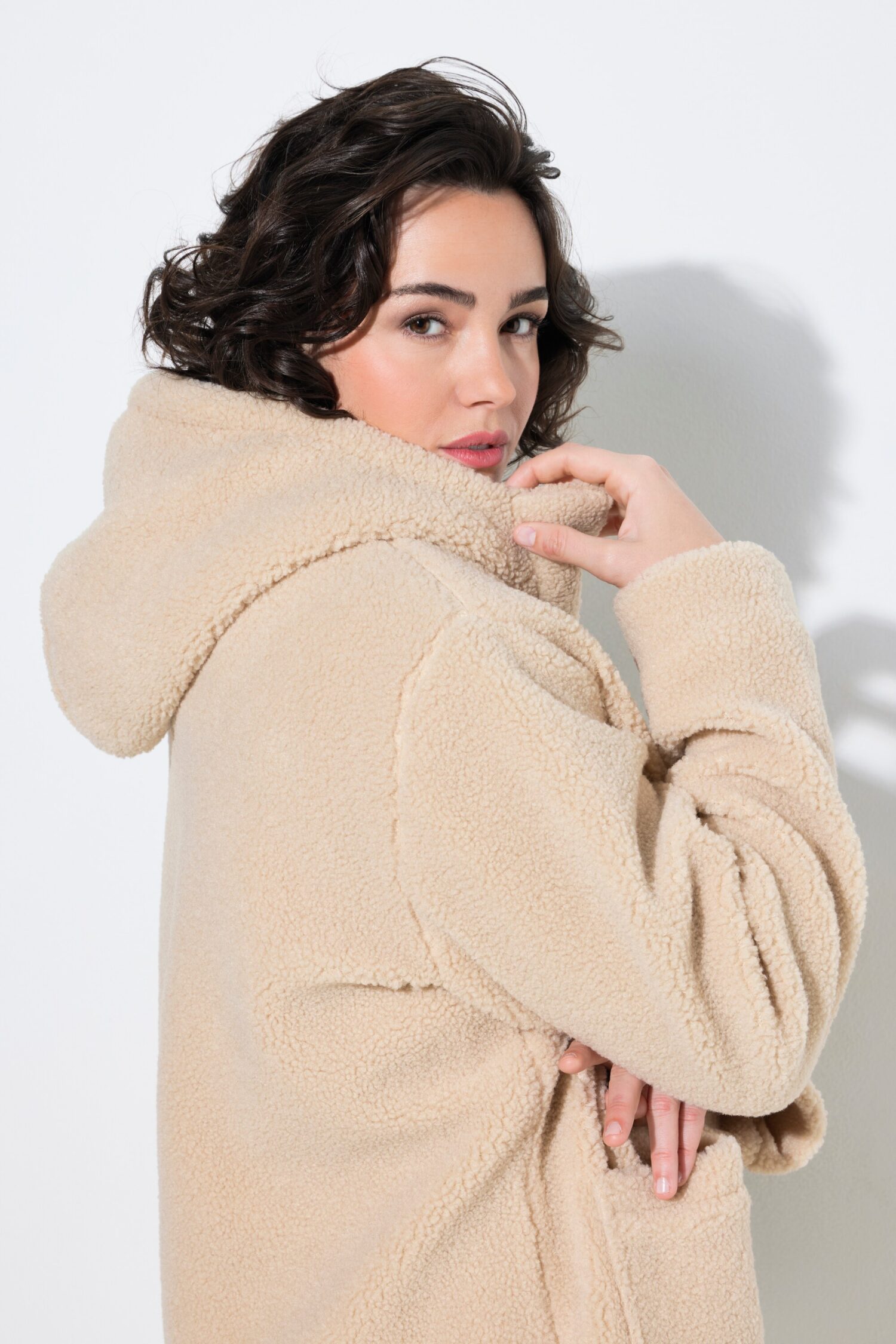 Μπουφάν fleece σε γραμμή Α με κουκούλα