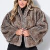 Μπουφάν oversized από συνθετική γούνα με όρθιο γιακά