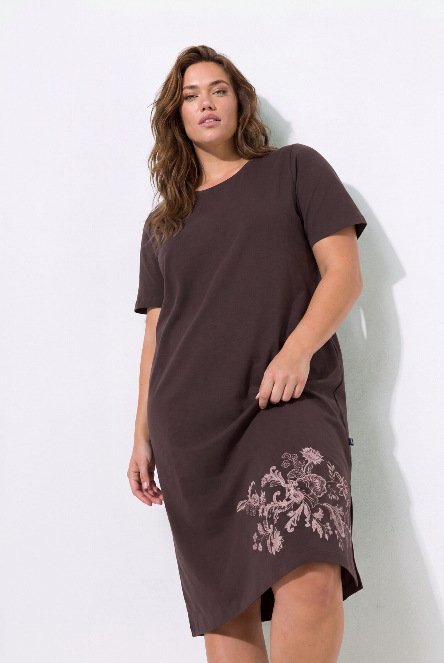 Νυχτικά σε συσκευασία 2 τεμαχίων, oversized με φλοράλ σχέδιο