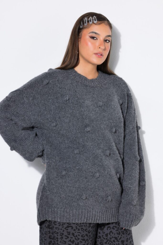 Πουλόβερ oversized με 3D σχέδιο