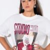 T-shirt oversized με τύπωμα "STUDIO"