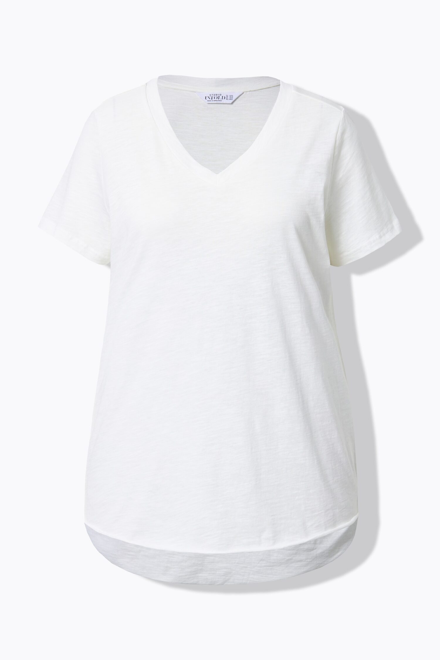 T-shirt σε φαρδιά, κλασική εφαρμογή με λαιμόκοψη V