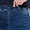 Τζιν παντελόνι ελαστικό με άνετη εφαρμογή mom fit