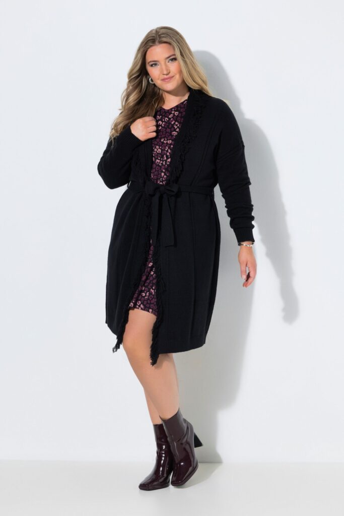 Ζακέτα oversized με ζώνη και κρόσσια