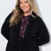 Ζακέτα oversized με ζώνη και κρόσσια
