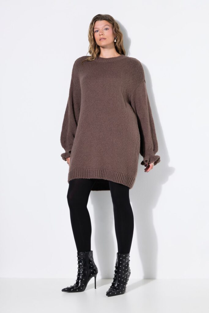 Φόρεμα πλεκτό, oversized με βολάν στα μανίκια
