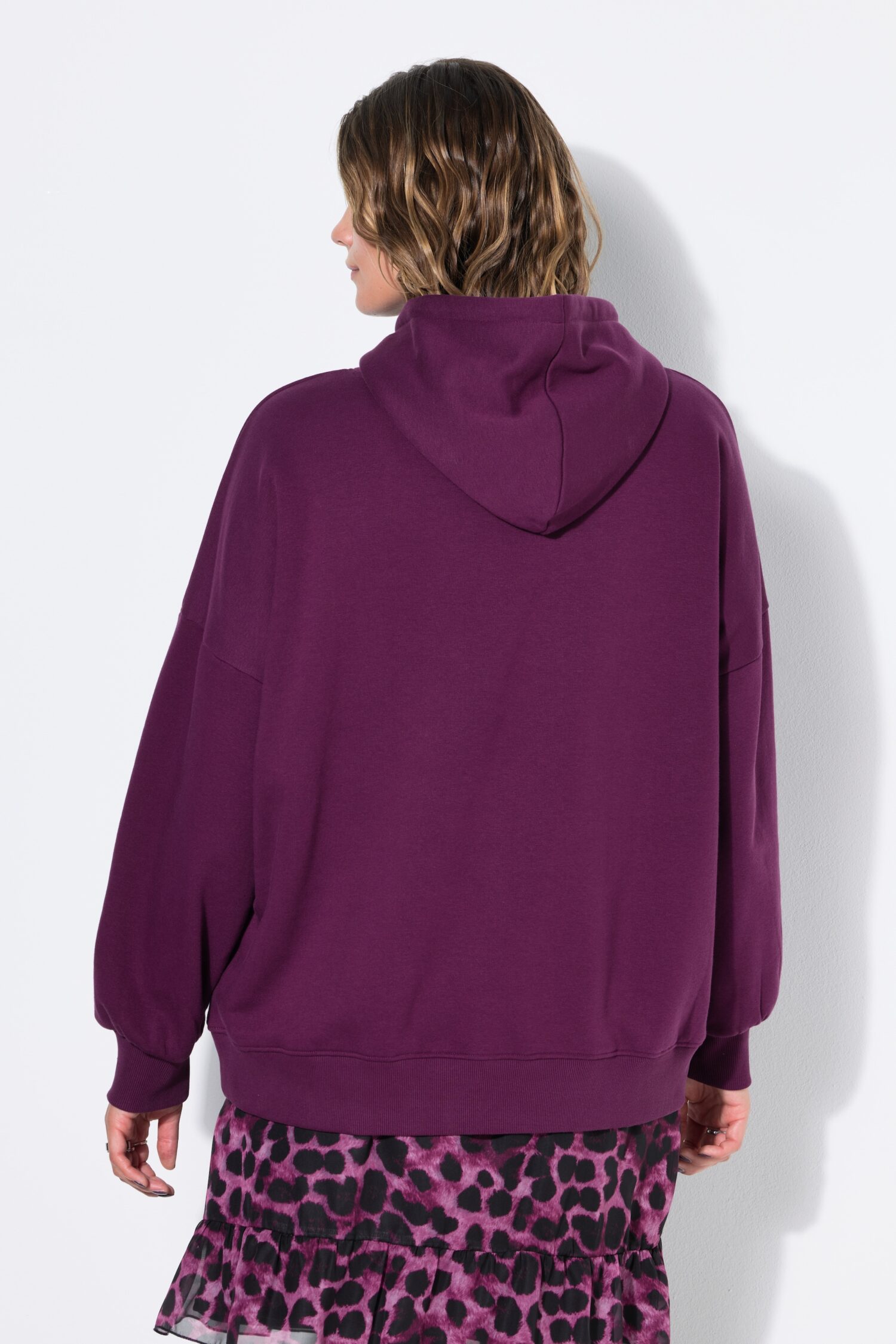 Μπλούζα φούτερ σε cropped oversized με κουκούλα